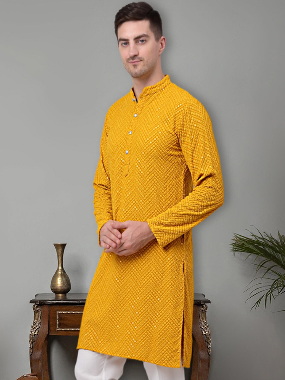 

Jompers Geometric Embellished Sequinned Cotton Straight Kurta, Mustard