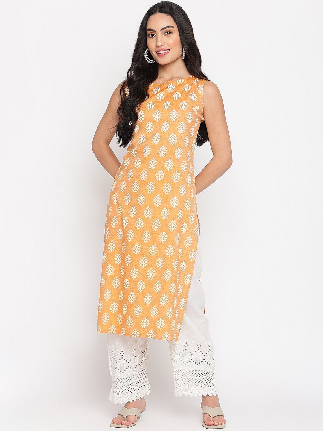 

Napra Ethnic Motifs Printed Round Neck Cotton Regular Kurta, Yellow