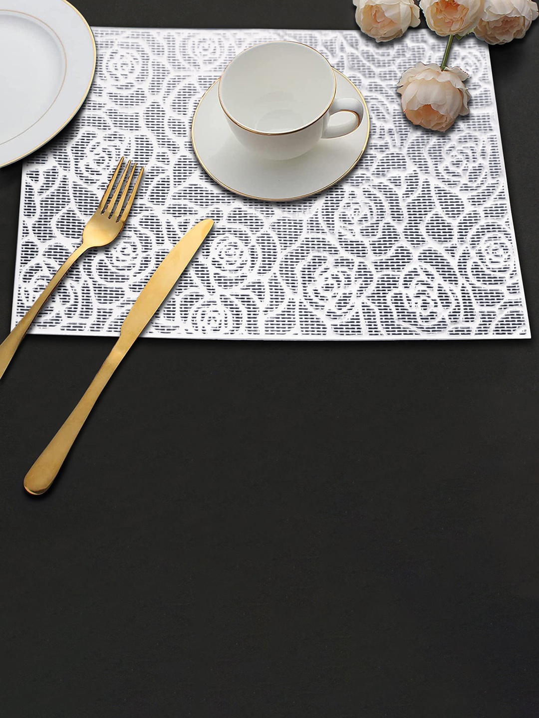 

Dakshya Industries Silver Toned 2 Pieces Floral Rectangular Table Placemats