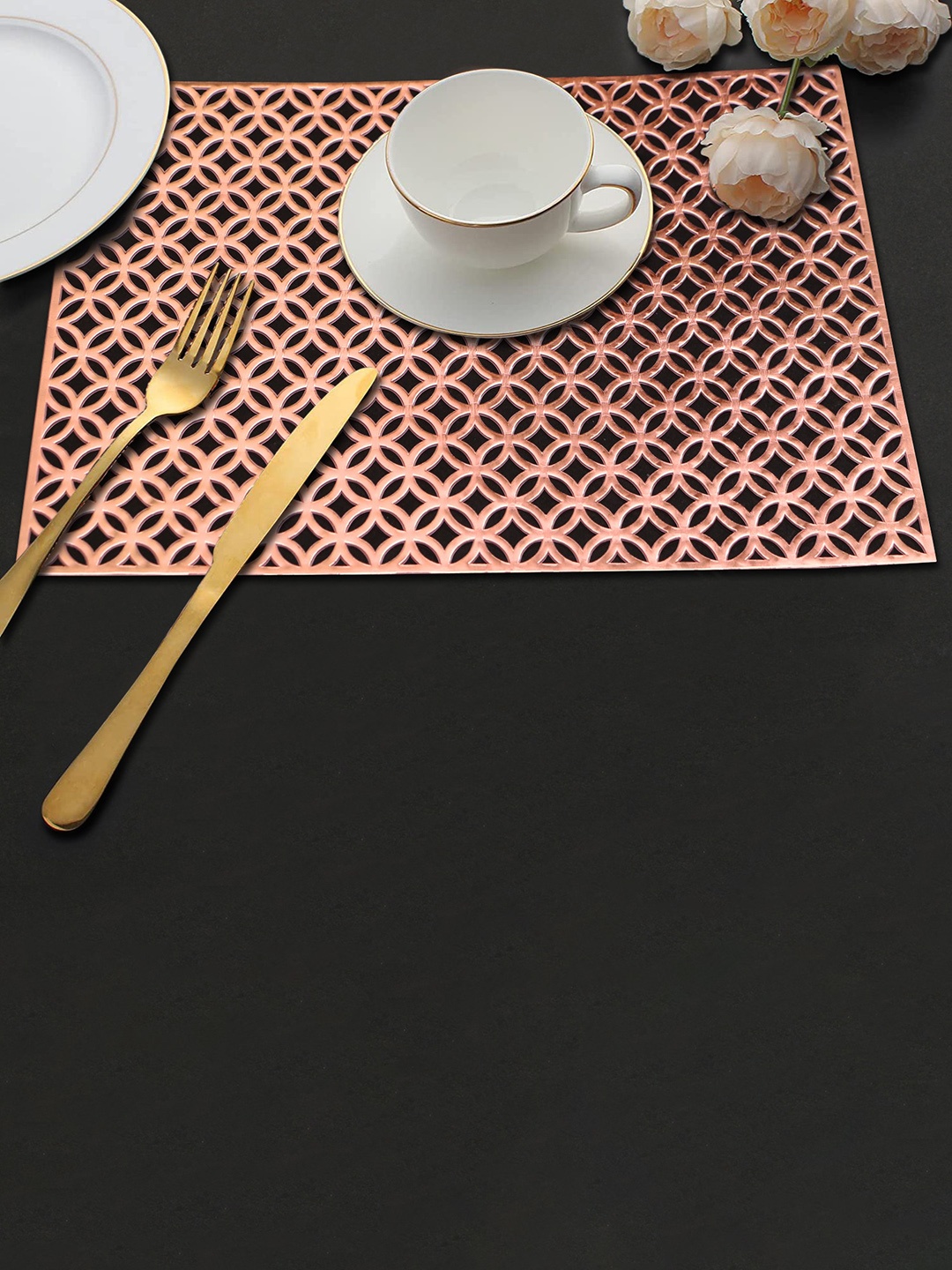 

Dakshya Industries 2-Pcs Copper-Toned Self Design Rectangular Table Placemats