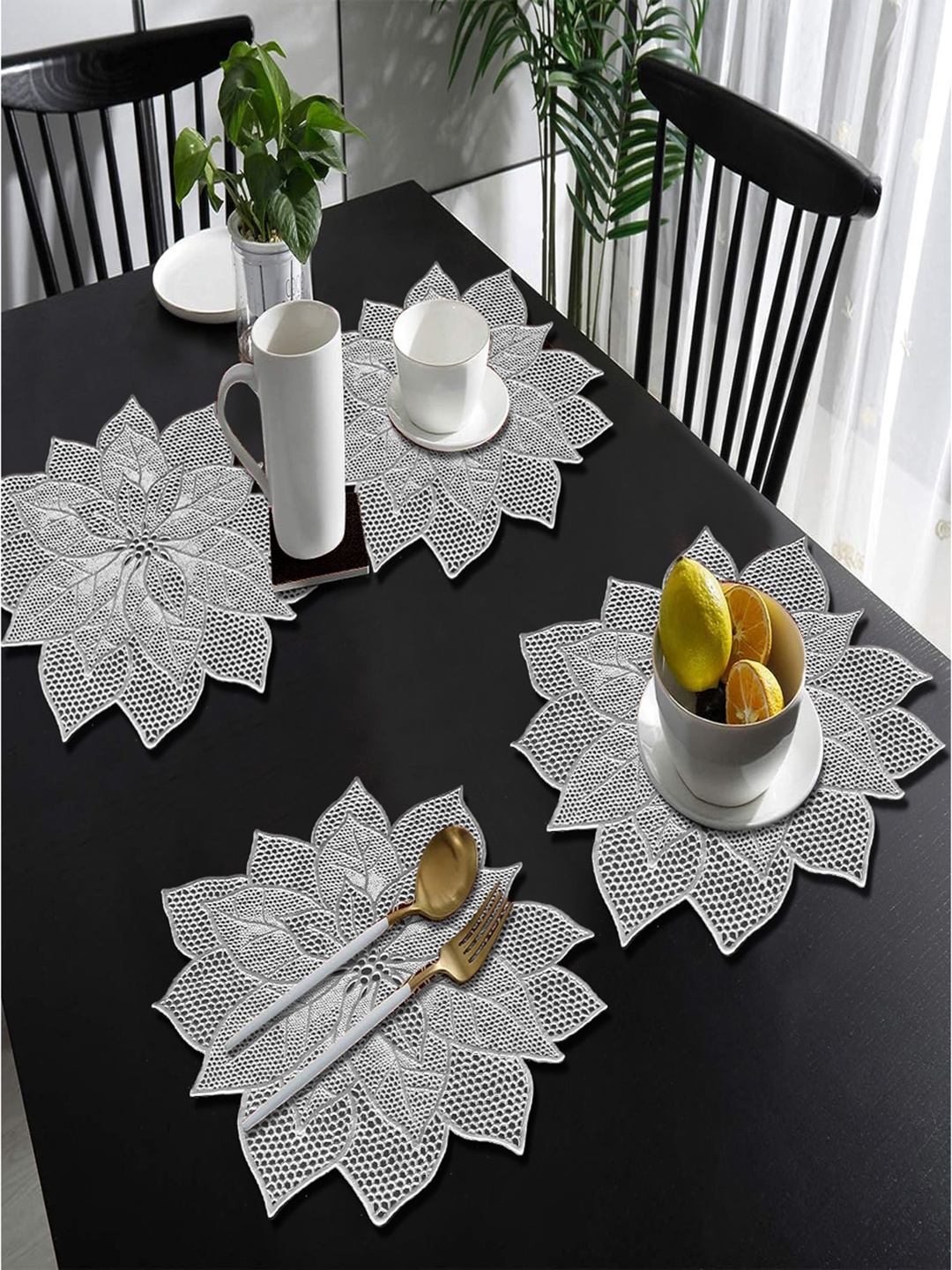 

Dakshya Industries 4-Pcs Silver-Toned Floral Table Placemats