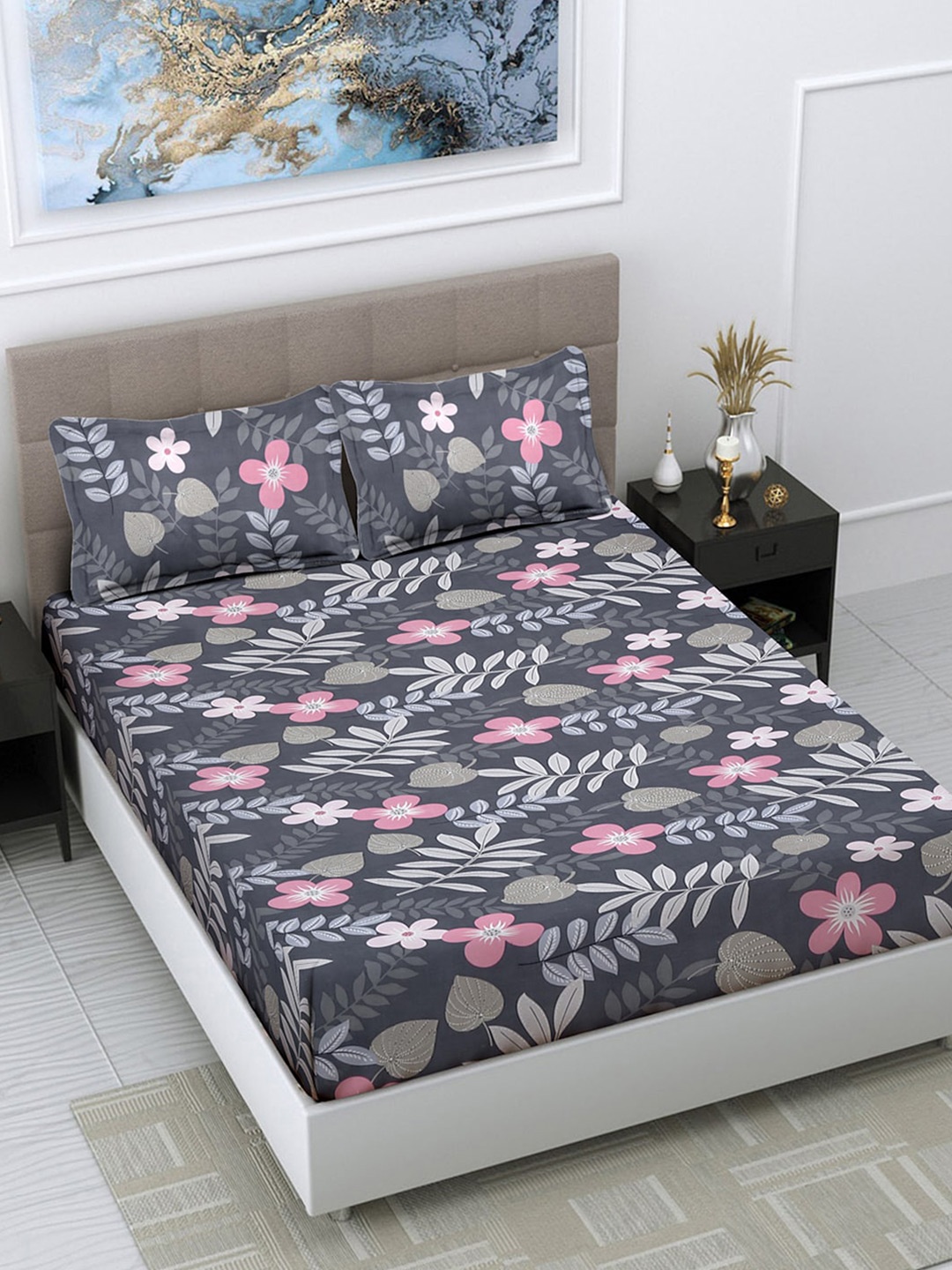 

FABINALIV Grey & Pink Floral Print 300 TC King Size Bedsheet & 2 Pillow Covers