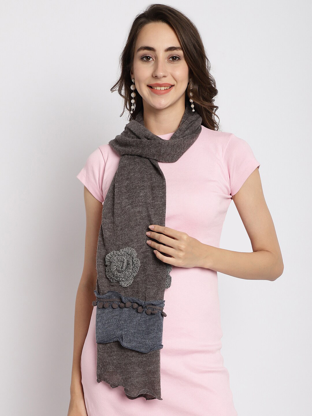 

ELLIS Self Design Acrylic Muffler, Grey