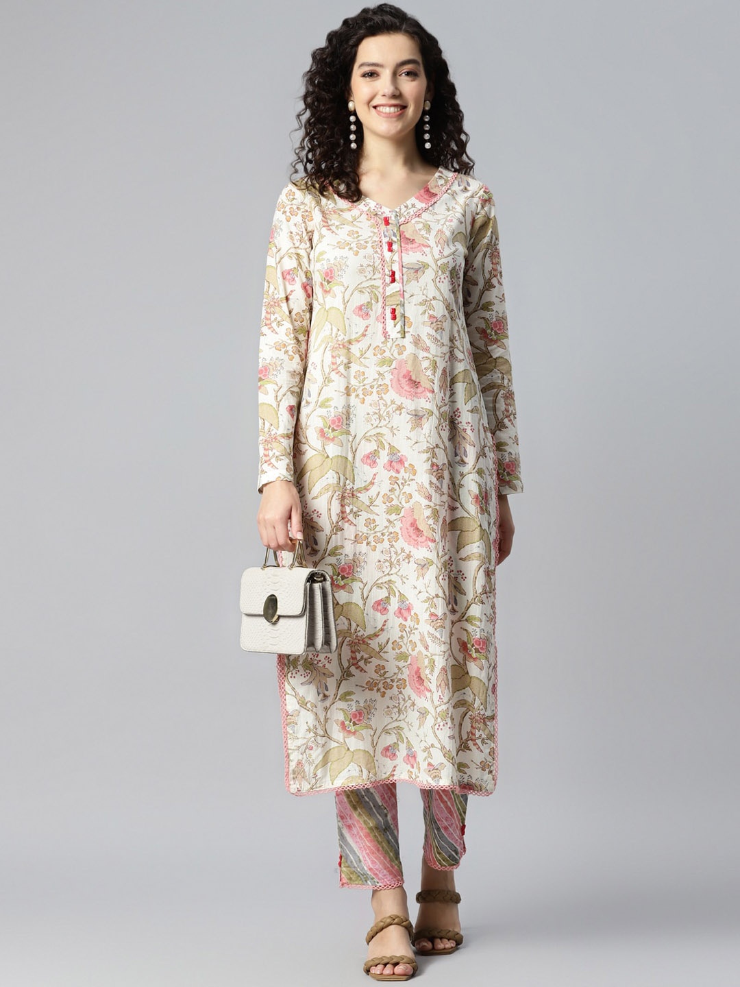

ZARI Floral Printed Straight Kurta with Palazzos, Cream