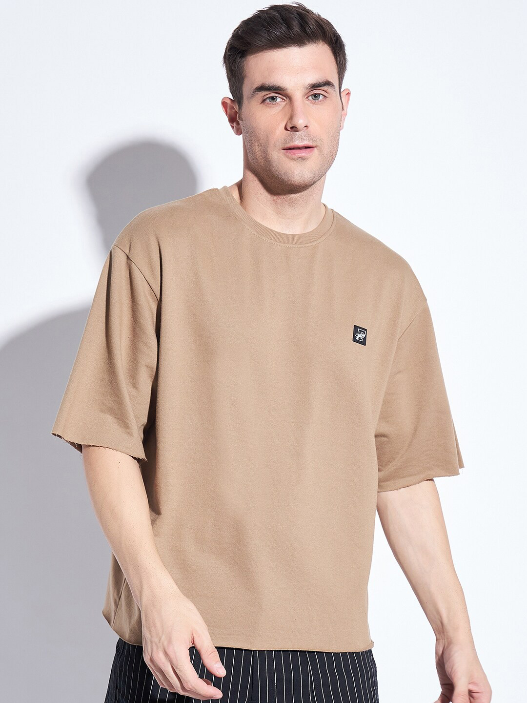 

FUGAZEE Drop-Shoulder Sleeves Cotton Oversized T-shirt, Beige