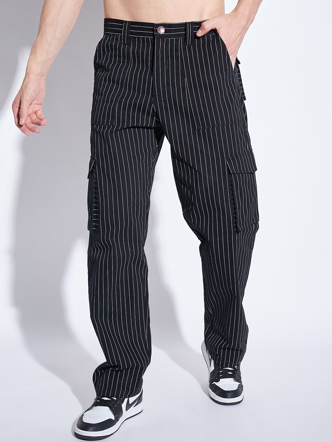 

FUGAZEE Men Striped Relaxed Loose Fit Easy Wash Cargos, Black