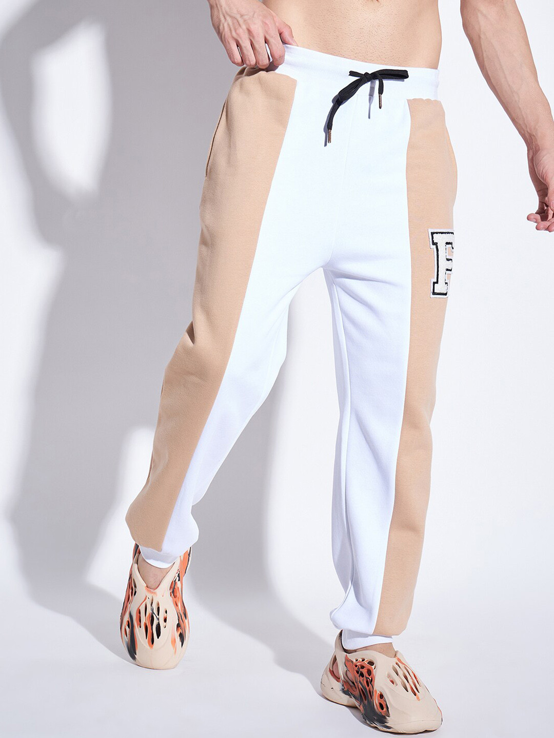 

FUGAZEE Men Cotton Mid-Rise Joggers, White