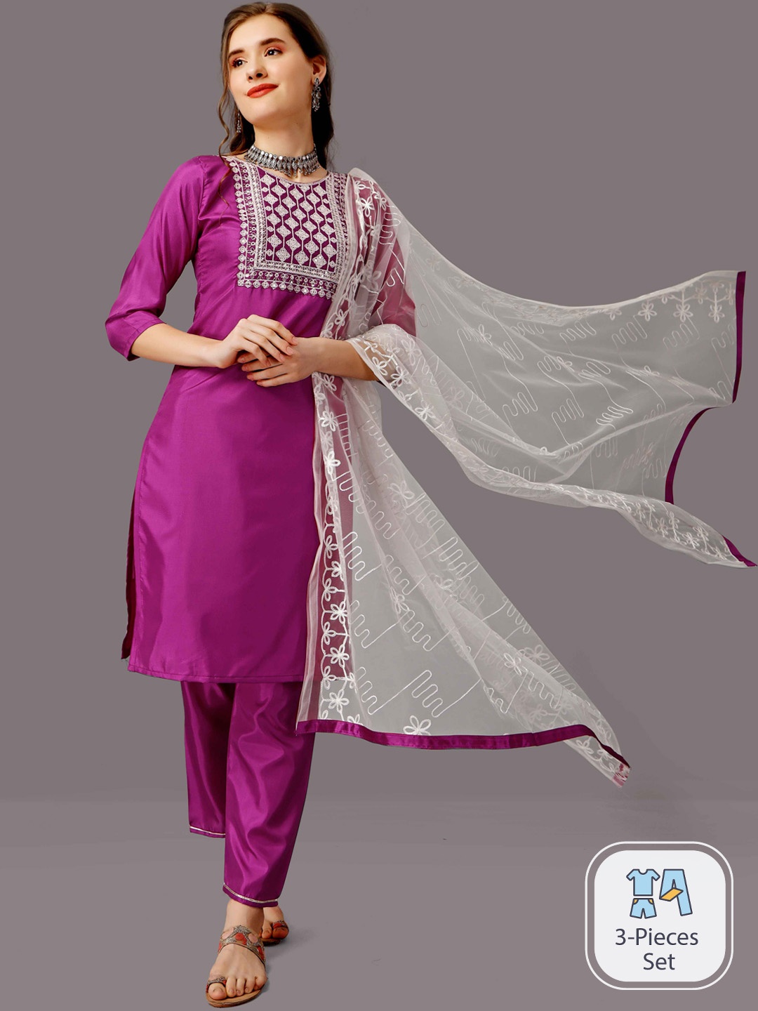 

WORIVOC Thread Work Detailed Straight Kurta & Trousers With Dupatta, Pink