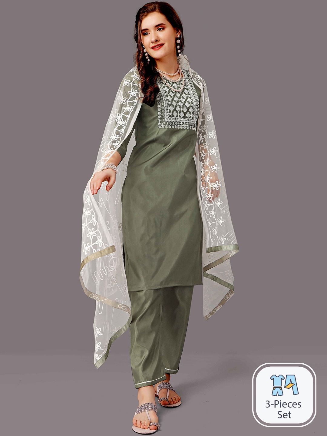 

WORIVOC Thread Work Detailed Straight Kurta & Trousers With Dupatta, Olive