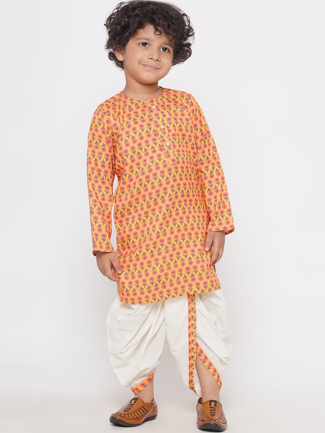 

Little Bansi Boys Ethnic Motifs Printed Pure Cotton Kurta With Dhoti Pants, Yellow