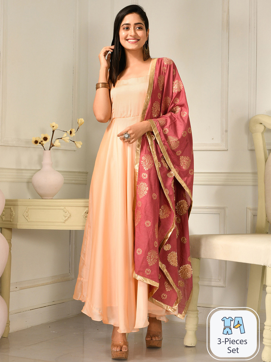 

Disli Square Neck A-Line Kurta & Trousers With Dupatta, Peach