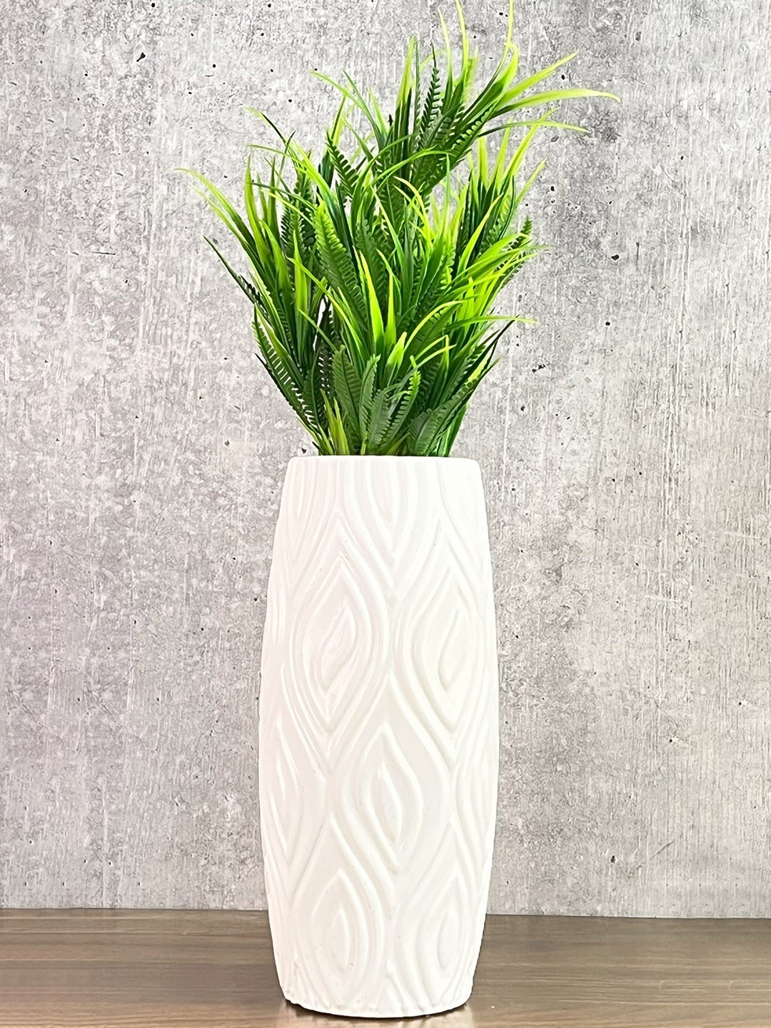 

Akaar Green & White Fern Artificial Plant With Long Cylindrical