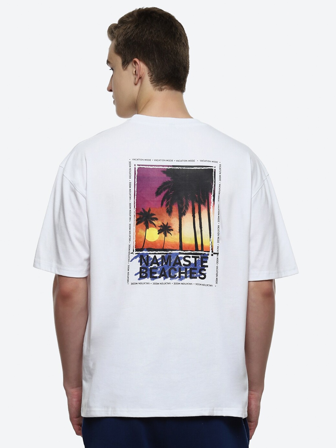 

hummel Graphic Printed Drop-Shoulder Sleeves Cotton T-shirt, White