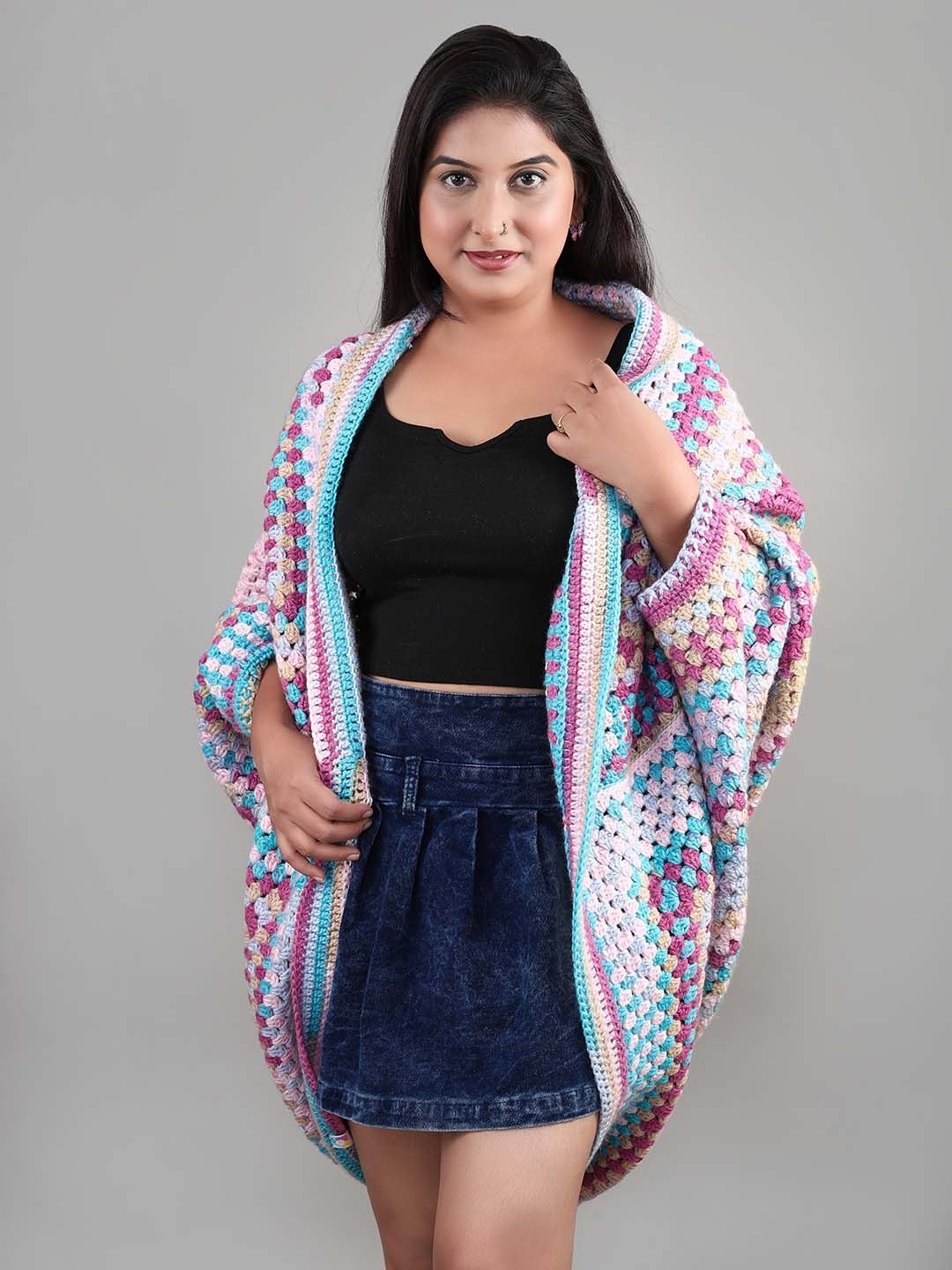 

Magic Needles Women Pink & Blue Woollen