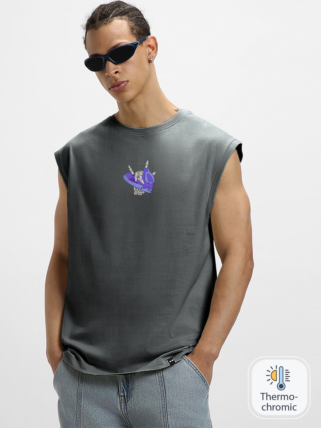 

Bewakoof Graphic Printed Pure Cotton T-shirt, Grey