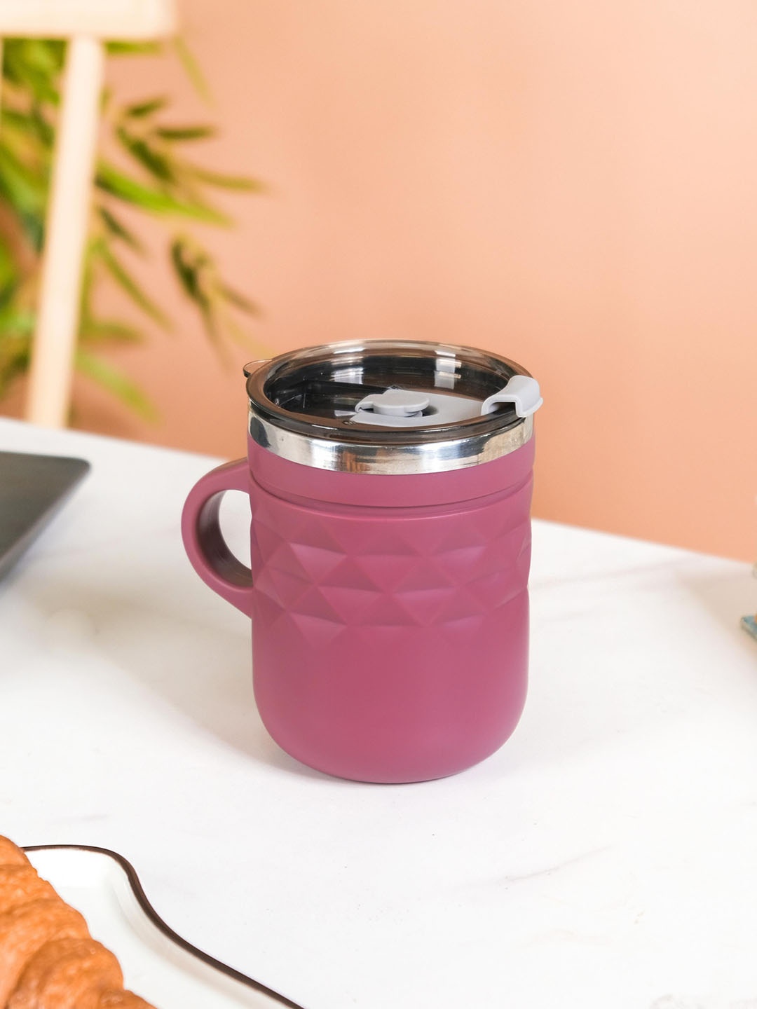 

Nestasia Magenta Geometric Textured Stainless Steel Matte Mug 400ml