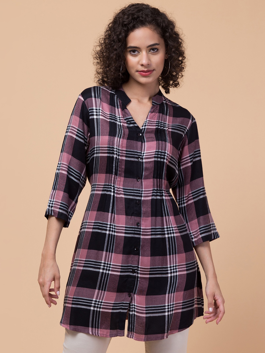 

Hive91 Checked Printed Mandarin Collar Three-Quarter Sleeves Tunic, Black