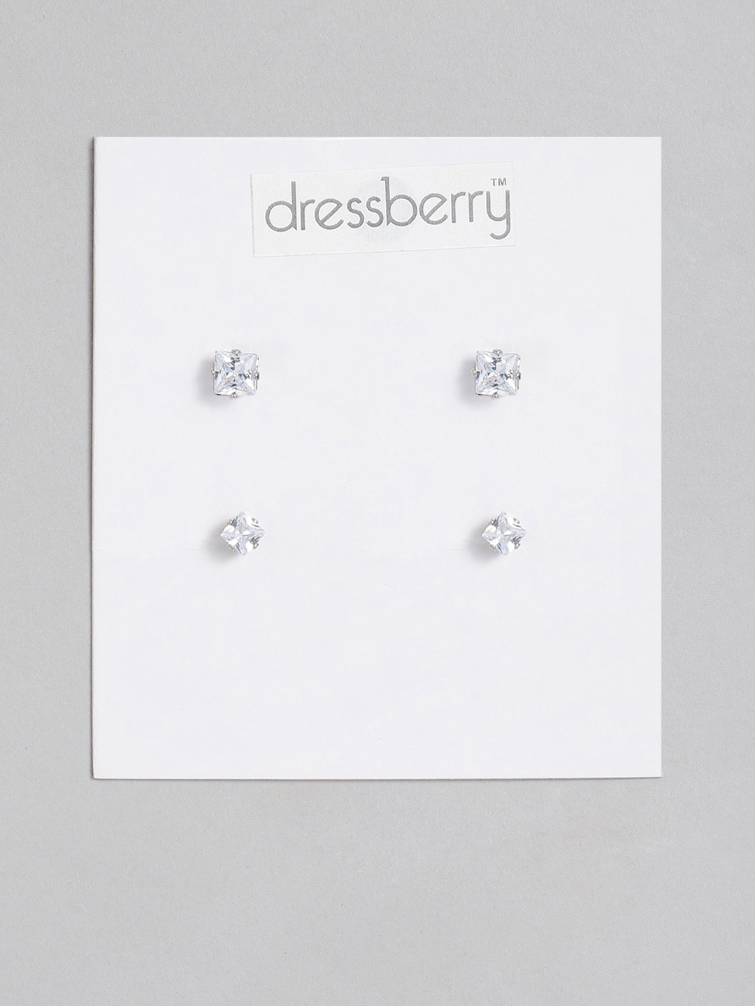 

DressBerry Pack Of 2 Silver-Plated Square Studs