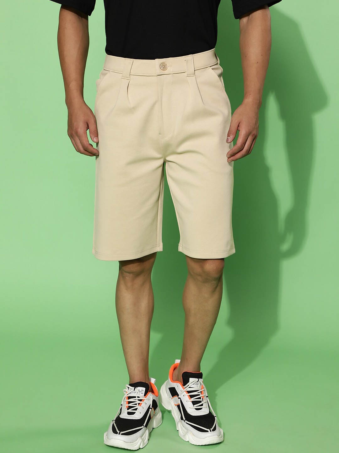 

VEIRDO Men Mid-Rise Cotton Casual Shorts, Beige