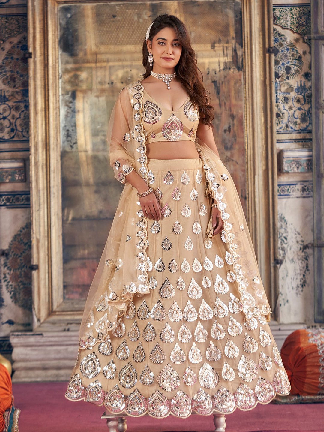 

SHOPGARB Embroidered Sequinned Semi-Stitched Lehenga & Unstitched Blouse With Dupatta, Gold
