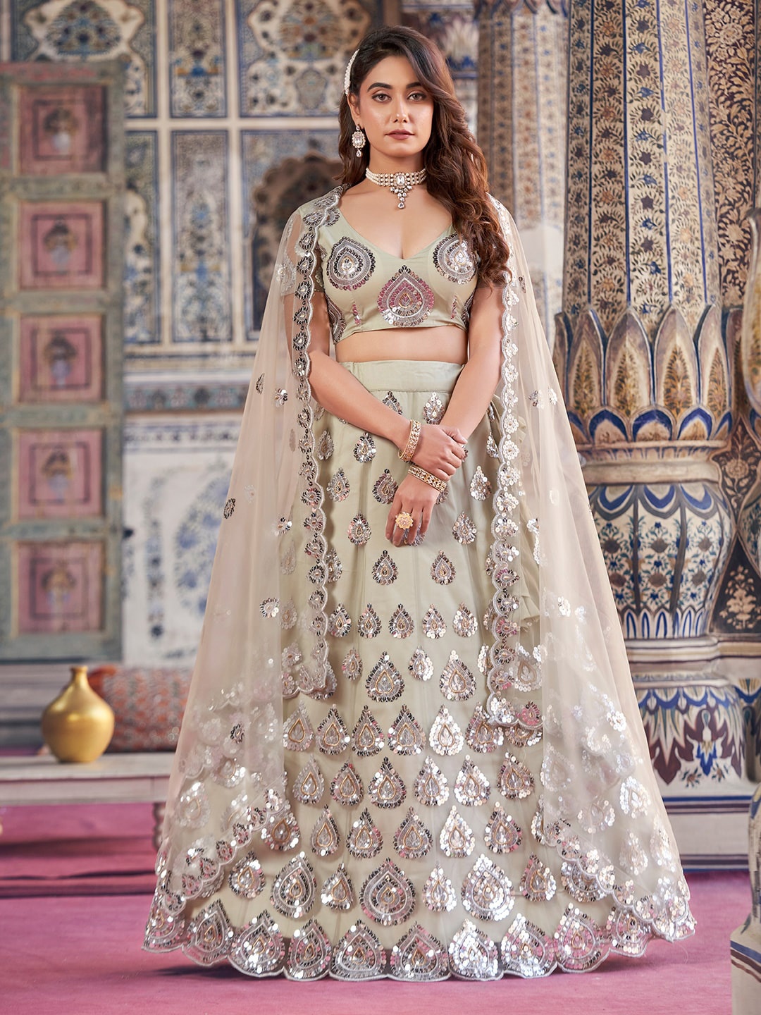 

SHOPGARB Embroidered Sequinned Semi-Stitched Lehenga & Unstitched Blouse With Dupatta, Sea green