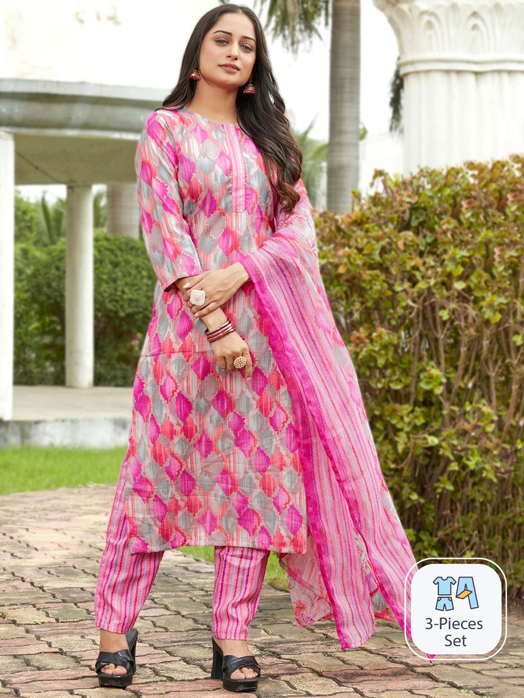 

PREMROOP- THE STYLE YOU LOVE Ethnic Motifs Printed Kurta & Trousers With Dupatta, Pink