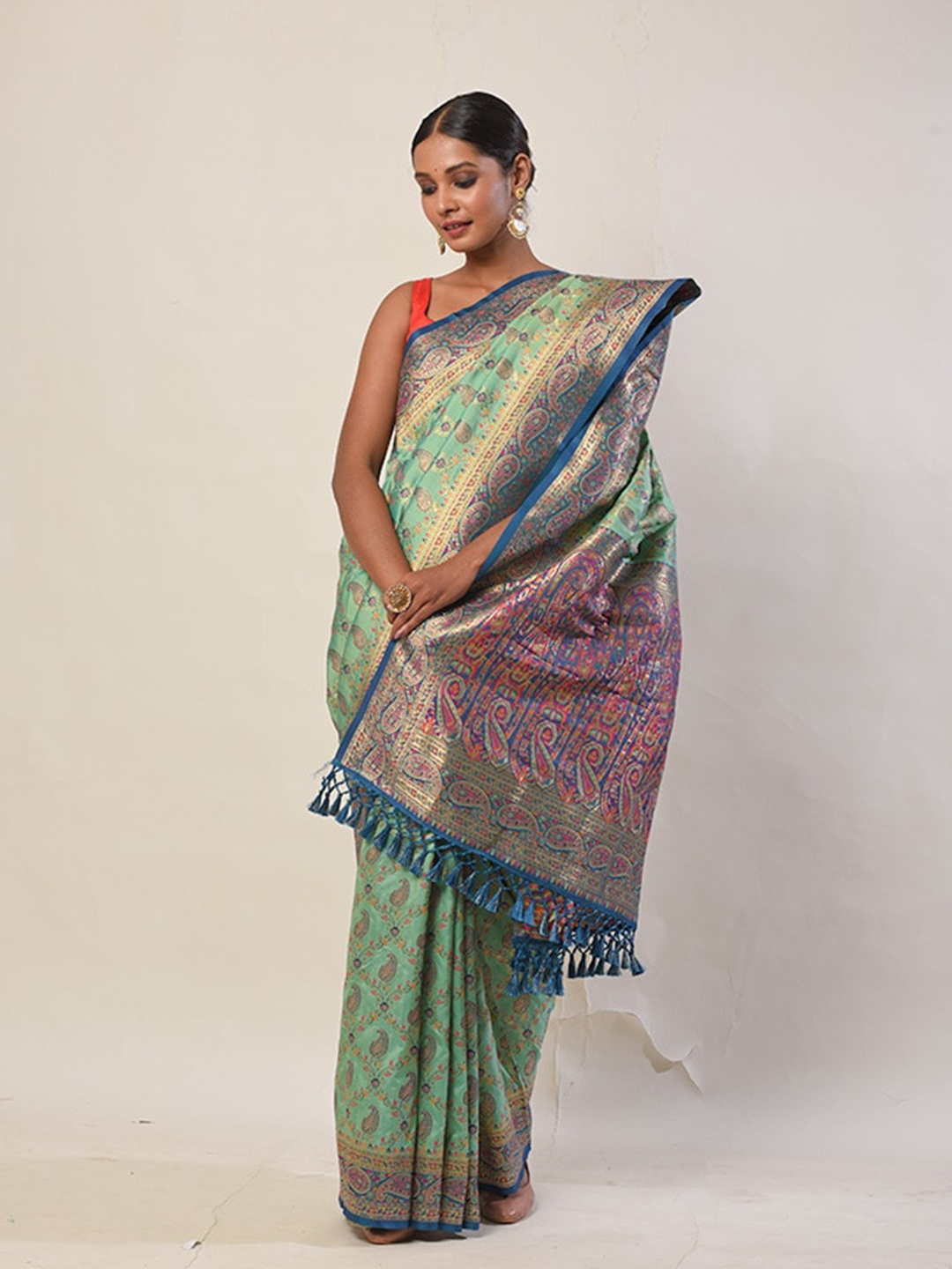 

AllSilks Paisley Woven Design Zari Saree, Green