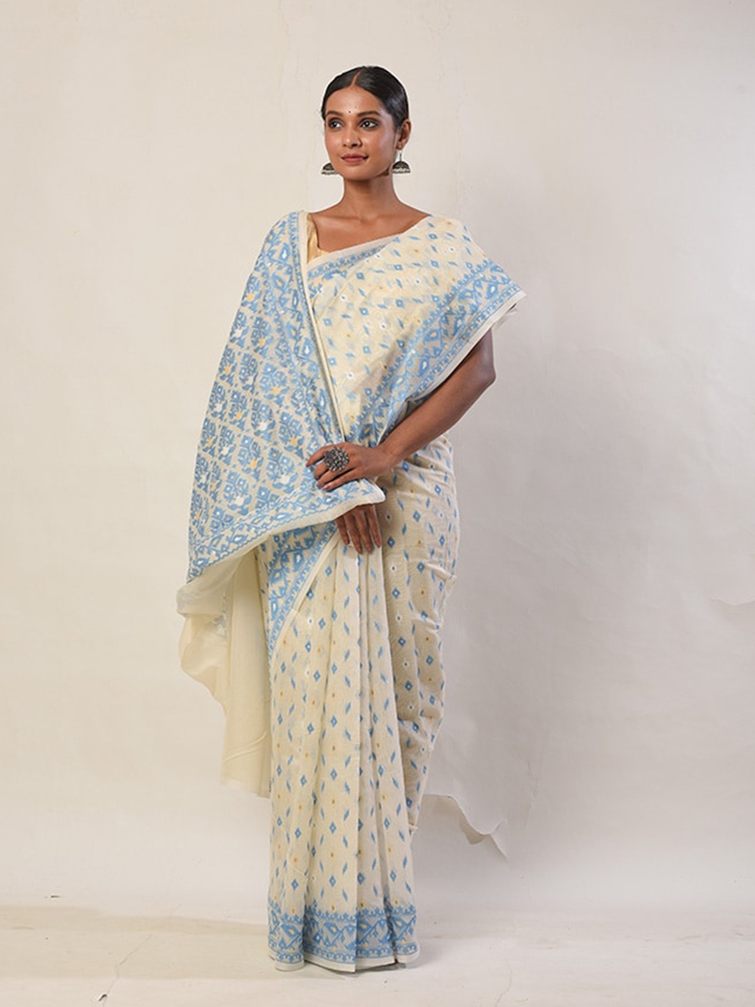 

AllSilks Geometric Woven Design Jamdani Saree, Cream