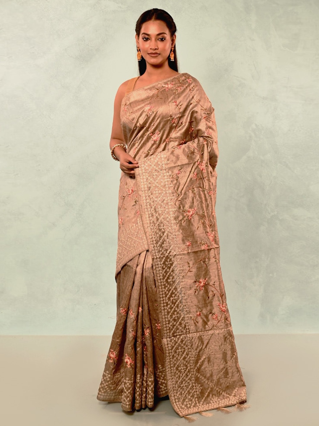 

AllSilks Floral Printed Tussar Saree, Grey