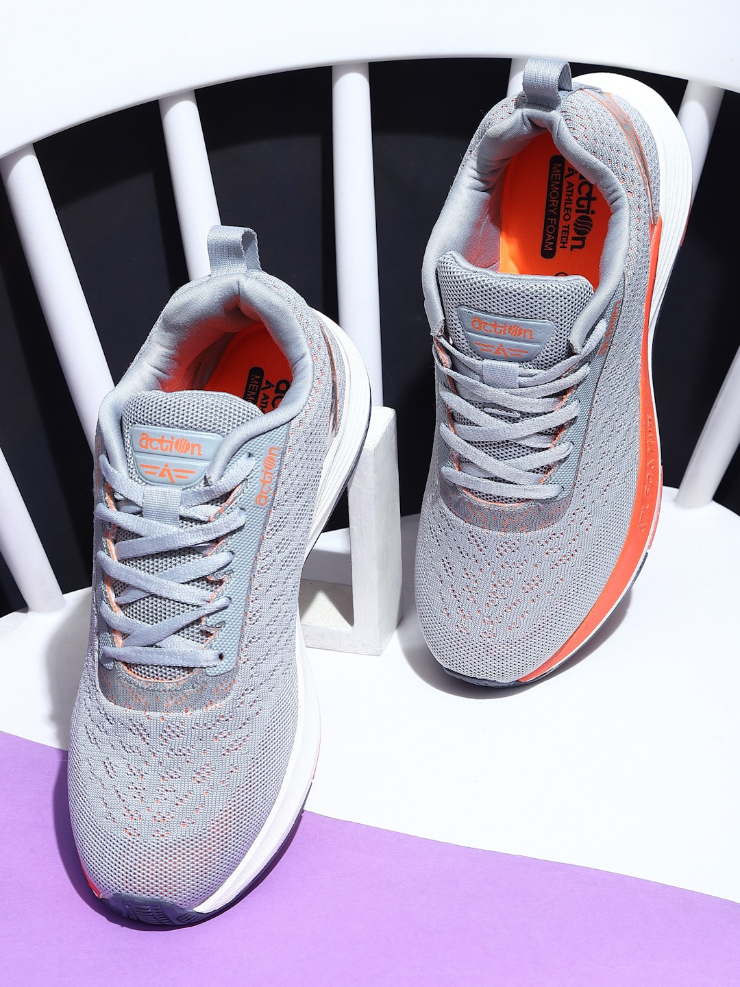 

Action Men Bullet-120 Textured Lightweight Sneakers, Grey