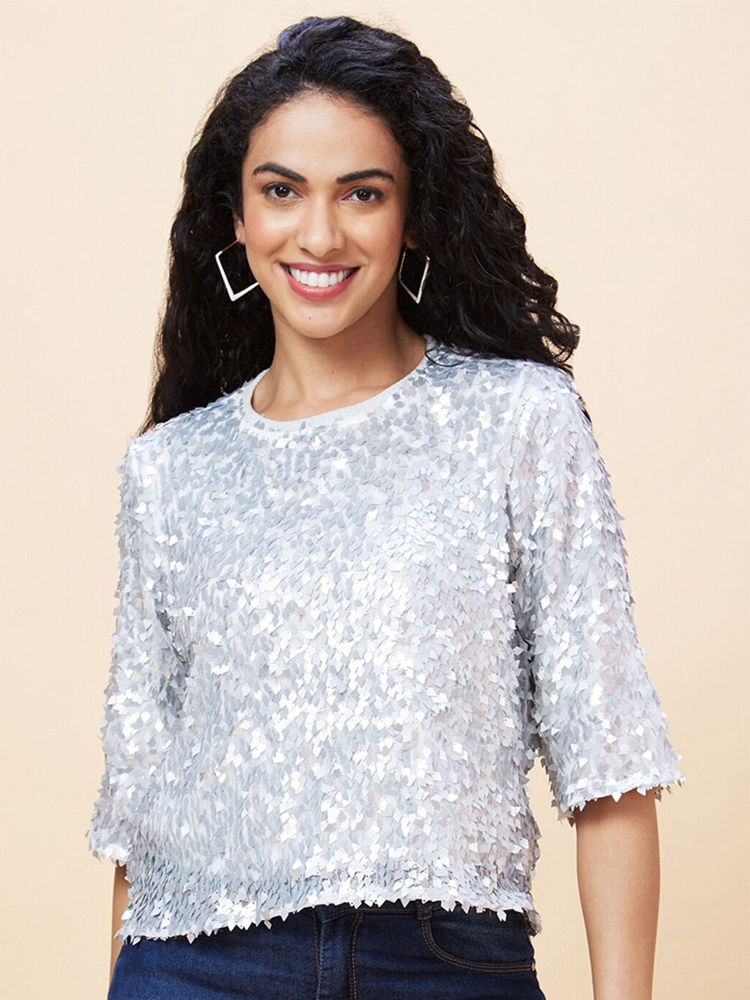 

Globus Embellished Sequinned Regular Top, Grey