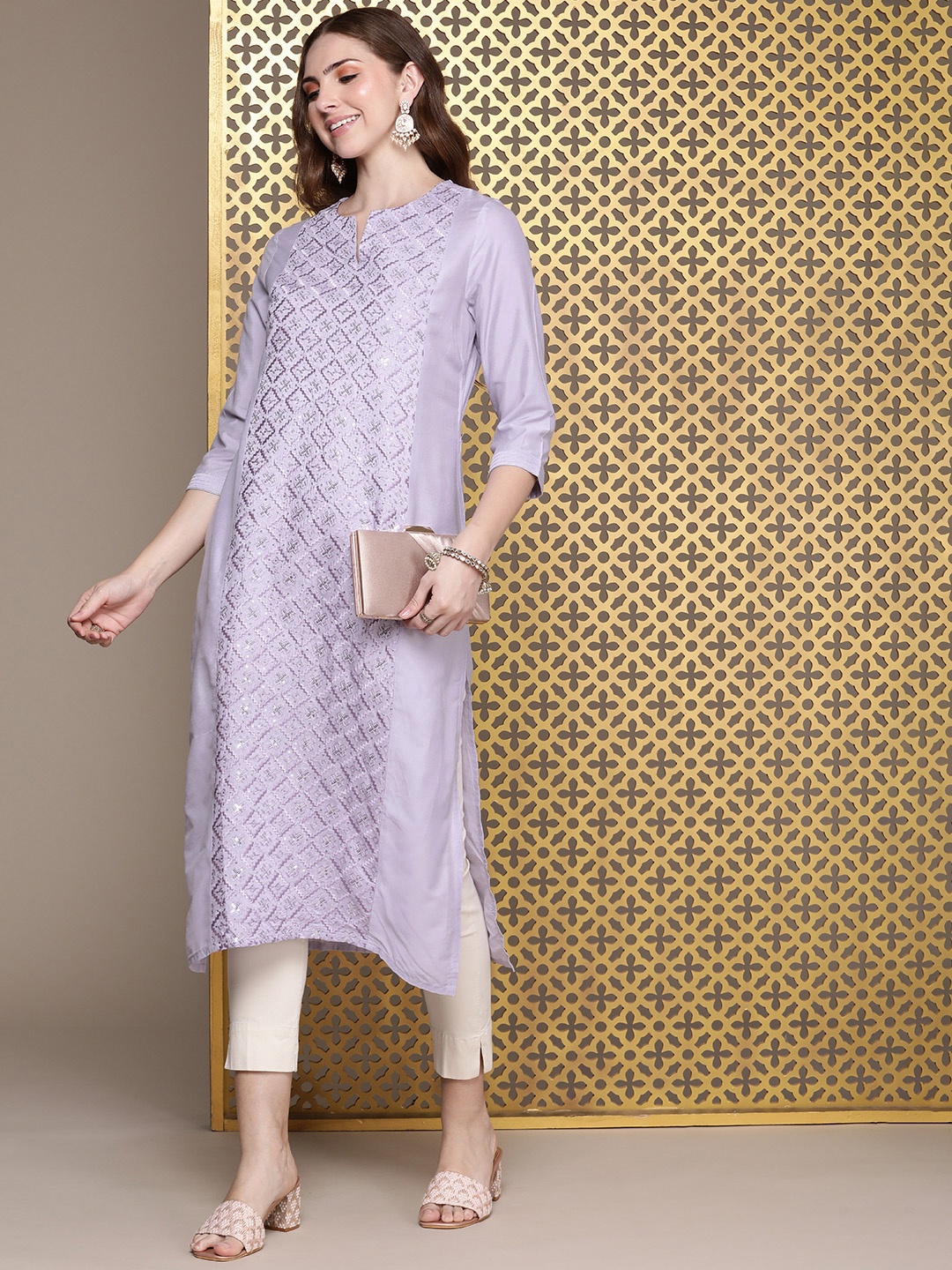 

House of Pataudi Jashn Embroidered Sequinned Kurta, Lavender