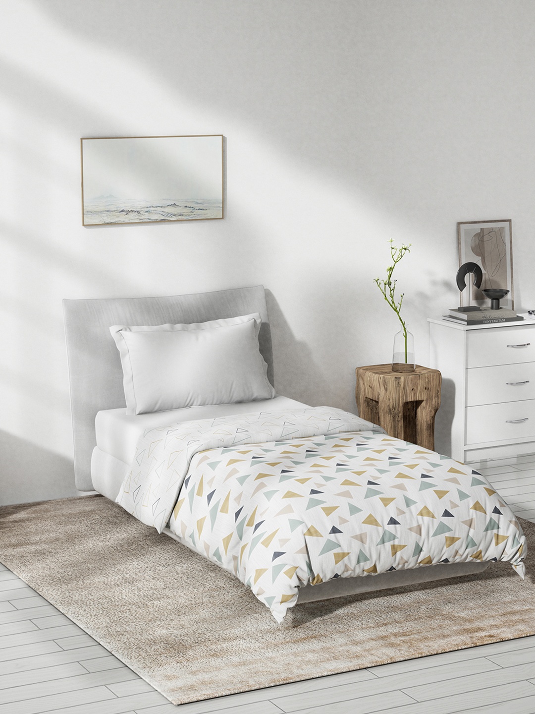 

DDecor White & Blue Geometric Mild Winter Reversible Cotton Single Bed Dohar