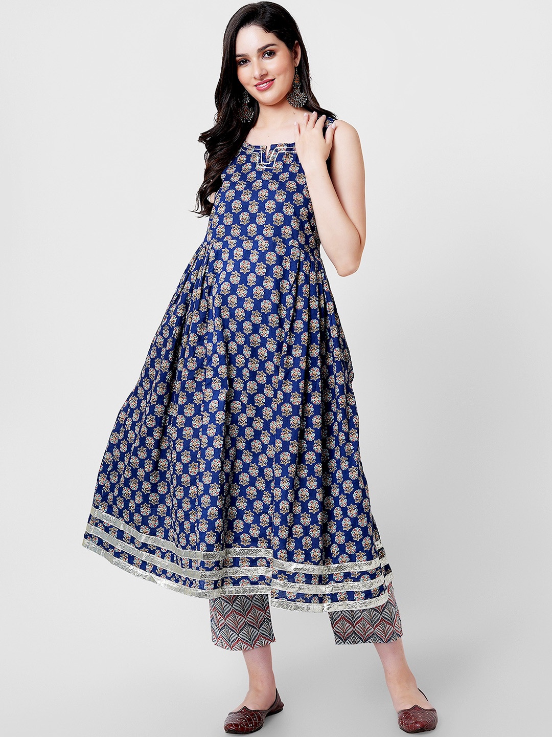 

KALINI Floral Printed Gotta Patti Pure Cotton Kurta & Palazzos With Dupatta, Blue