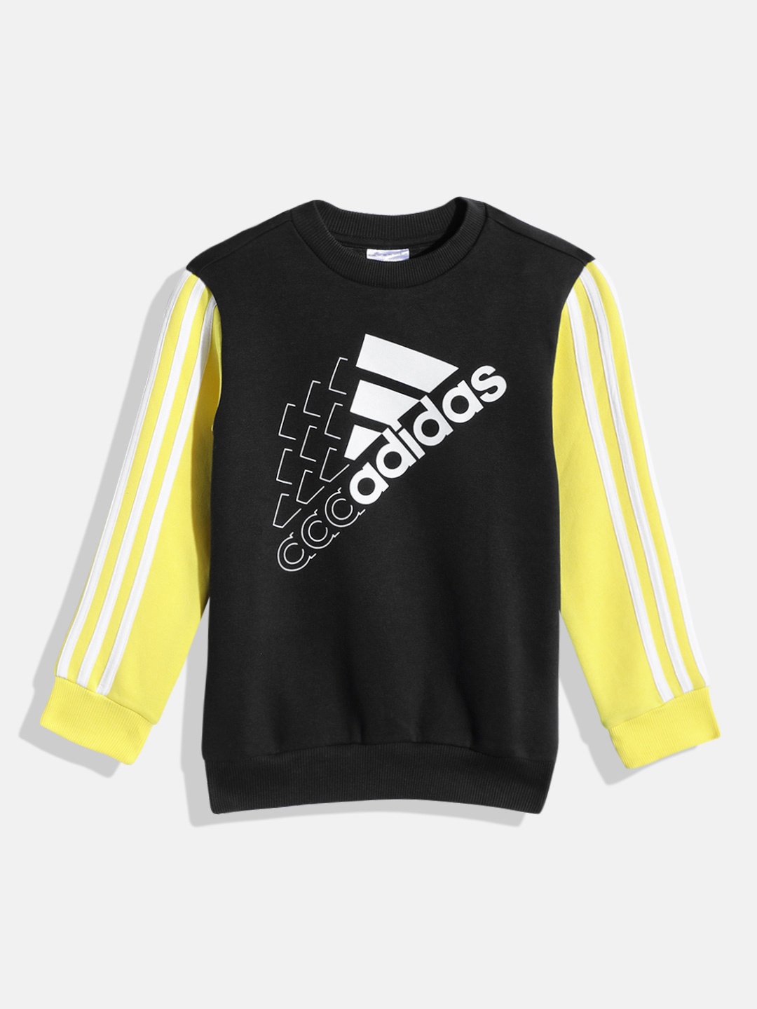 

ADIDAS Boys Brand Logo Print Outdoor Sweatshirt, Black