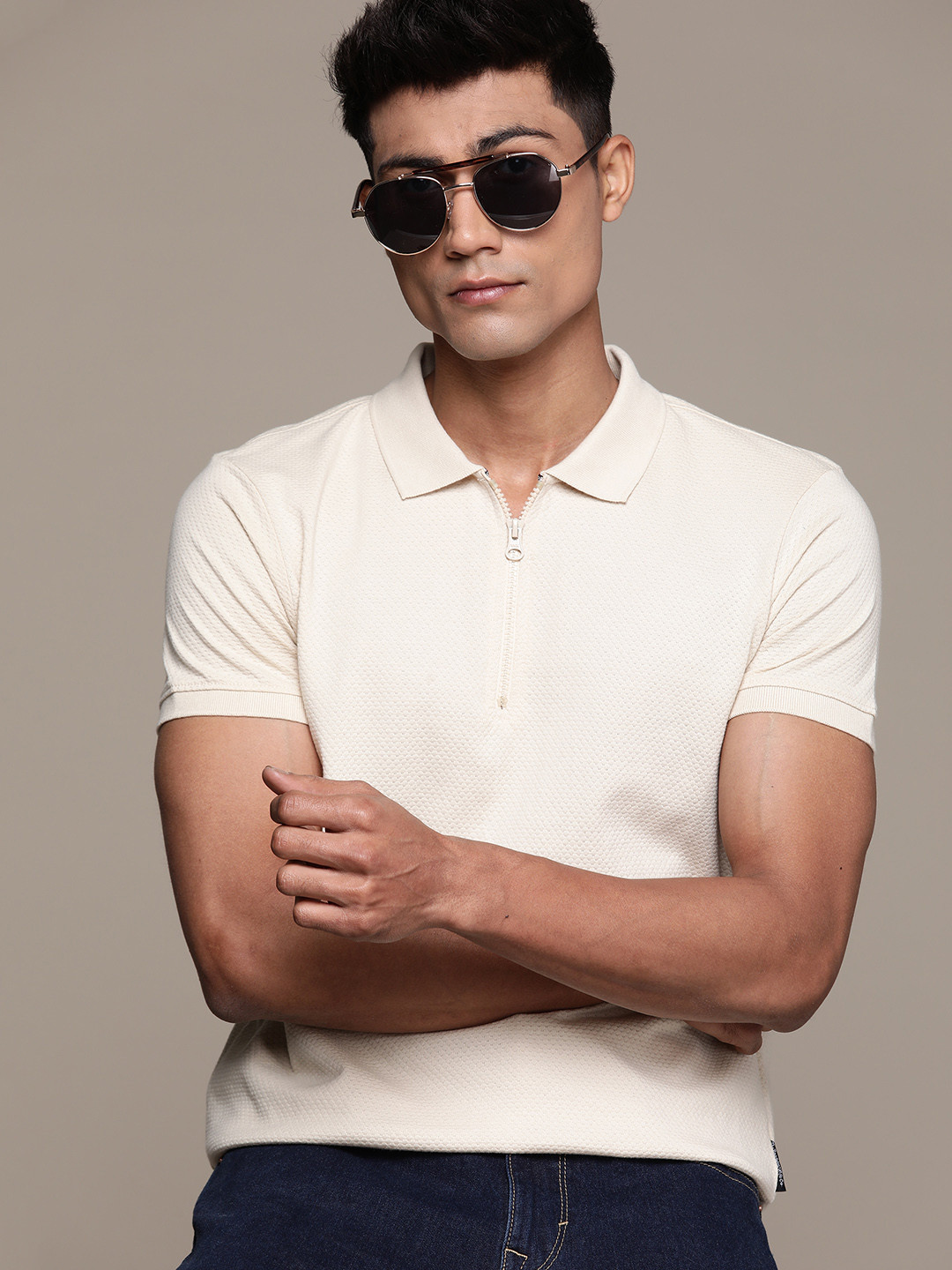 

The Roadster Lifestyle Co. Short Sleeves Textured T-shirt, Cream