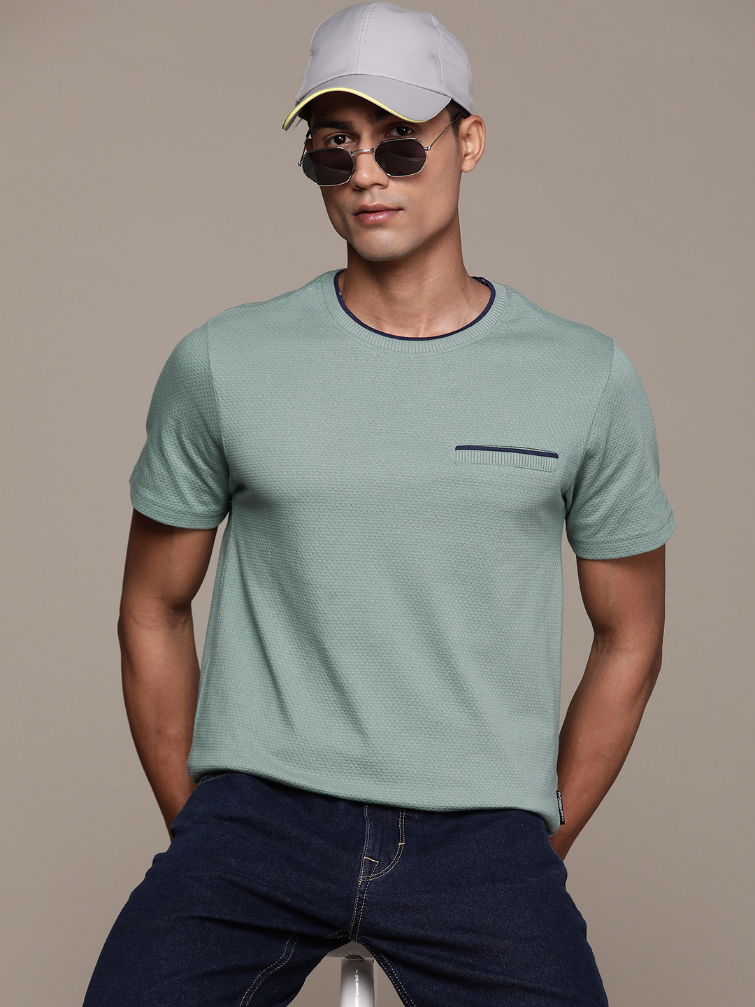 

The Roadster Lifestyle Co. Short Sleeves Textured T-shirt, Sea green