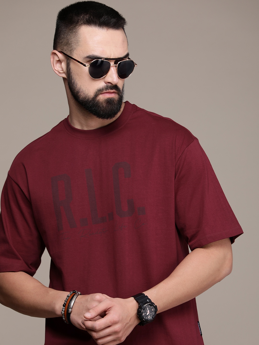 

The Roadster Lifestyle Co. Oversized Fit Typography Printed Drop-Shoulder Pure Cotton T-shirt, Maroon