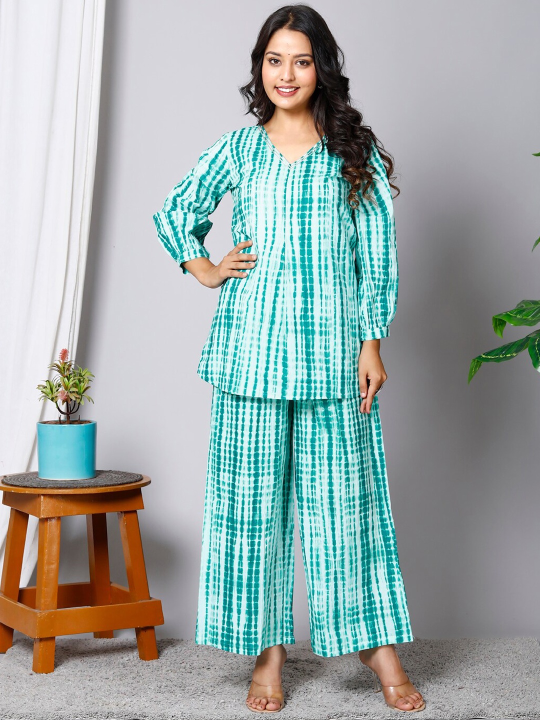 

HERE&NOW Maternity Tie & Dyed Pure Cotton Kurti with Palazzos, Green