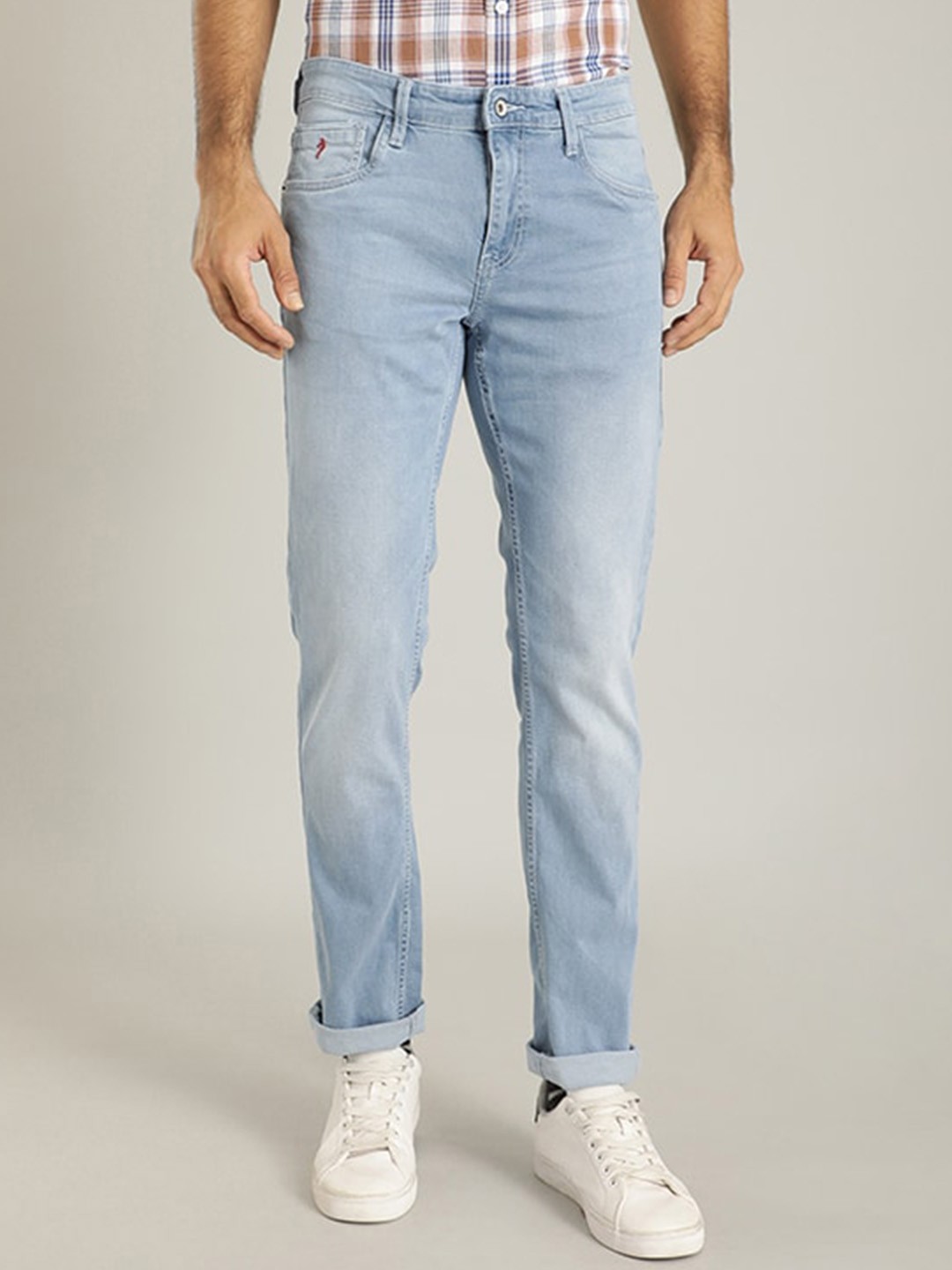 

Indian Terrain Men Brooklyn Slim Fit Stretchable Clean Look Light Fade Jeans, Blue