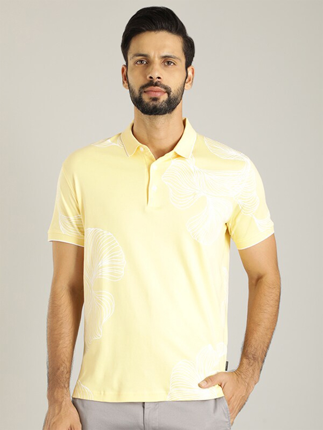 

Indian Terrain Floral Printed Polo Collar Cotton T-shirt, Yellow