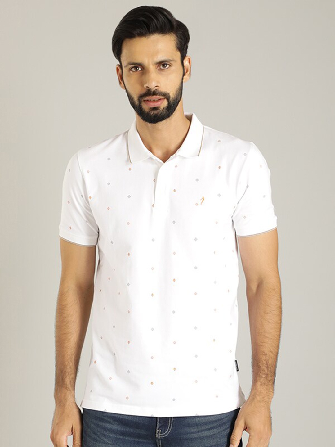 

Indian Terrain Geometric Printed Polo Collar Cotton T-shirt, White