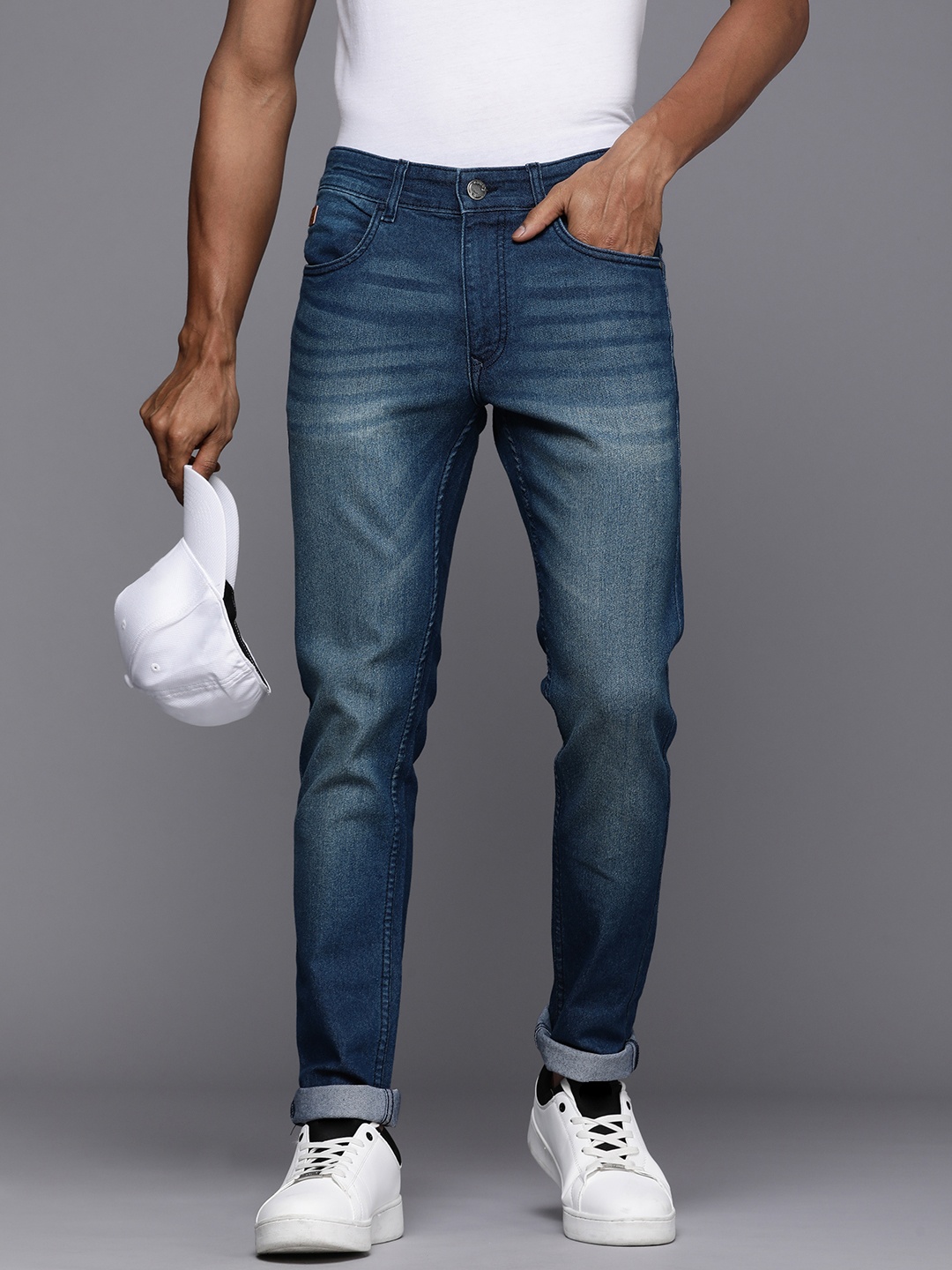 

WROGN Men Mid-Rise Skinny Fit Heavy Fade Stretchable Jeans, Blue