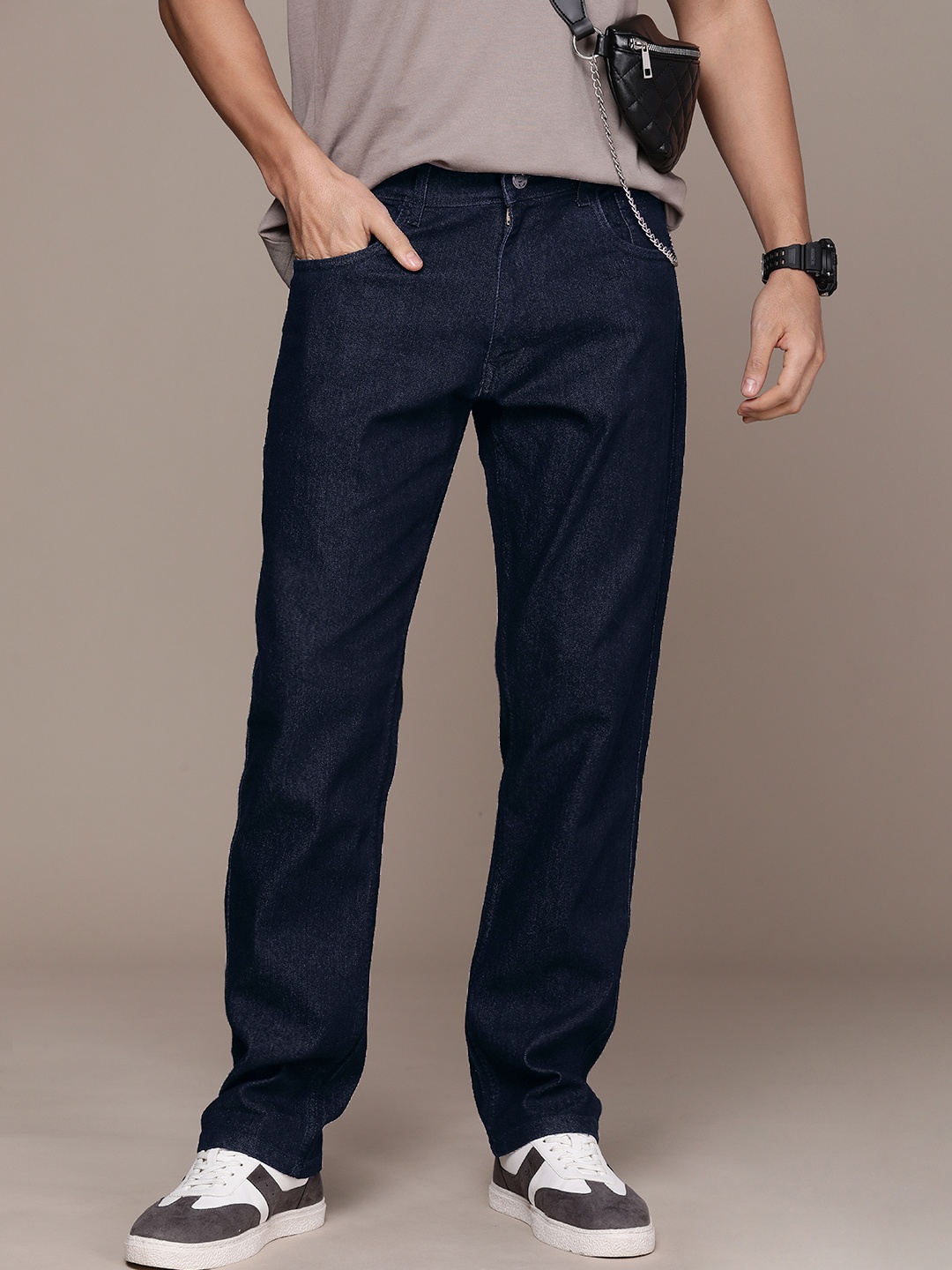 

WROGN Men Anti Fit Stretchable Mid-Rise Jeans, Blue