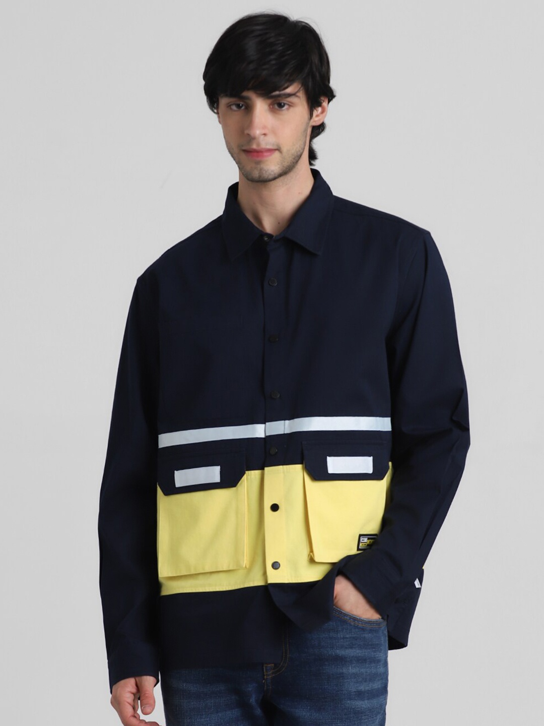 

Jack & Jones Colourblocked Spread Collar Pure Cotton Casual Shirt, Navy blue