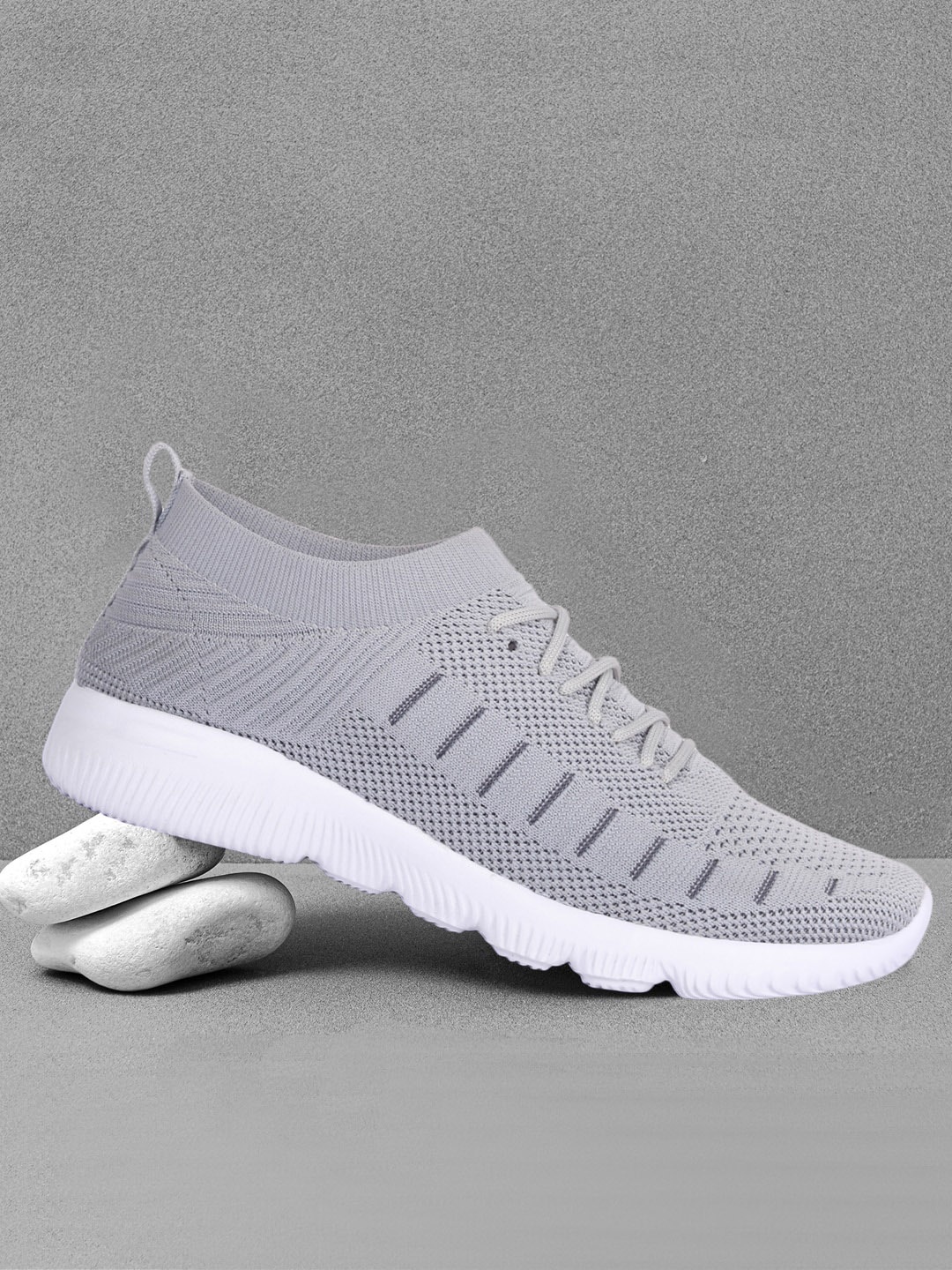 

SPRENGE Men Lightweight Textile Comfort Insole Contrast Sole Sneakers, Grey
