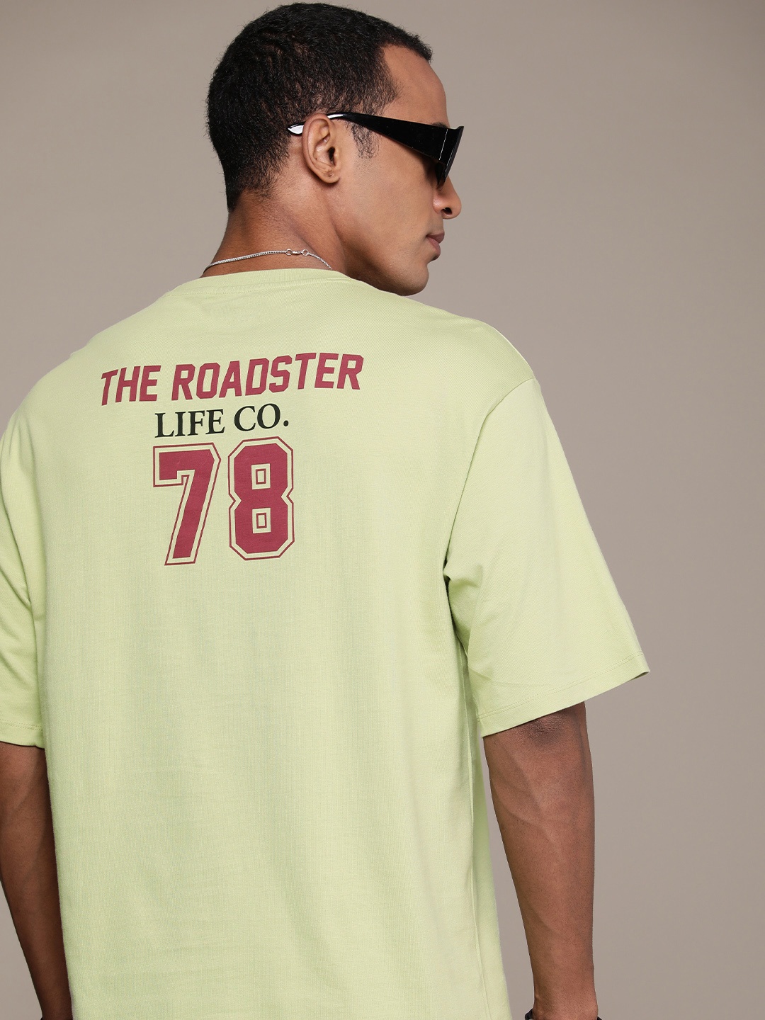 

The Roadster Lifestyle Co. Brand Logo Printed Pure Cotton T-shirt, Green