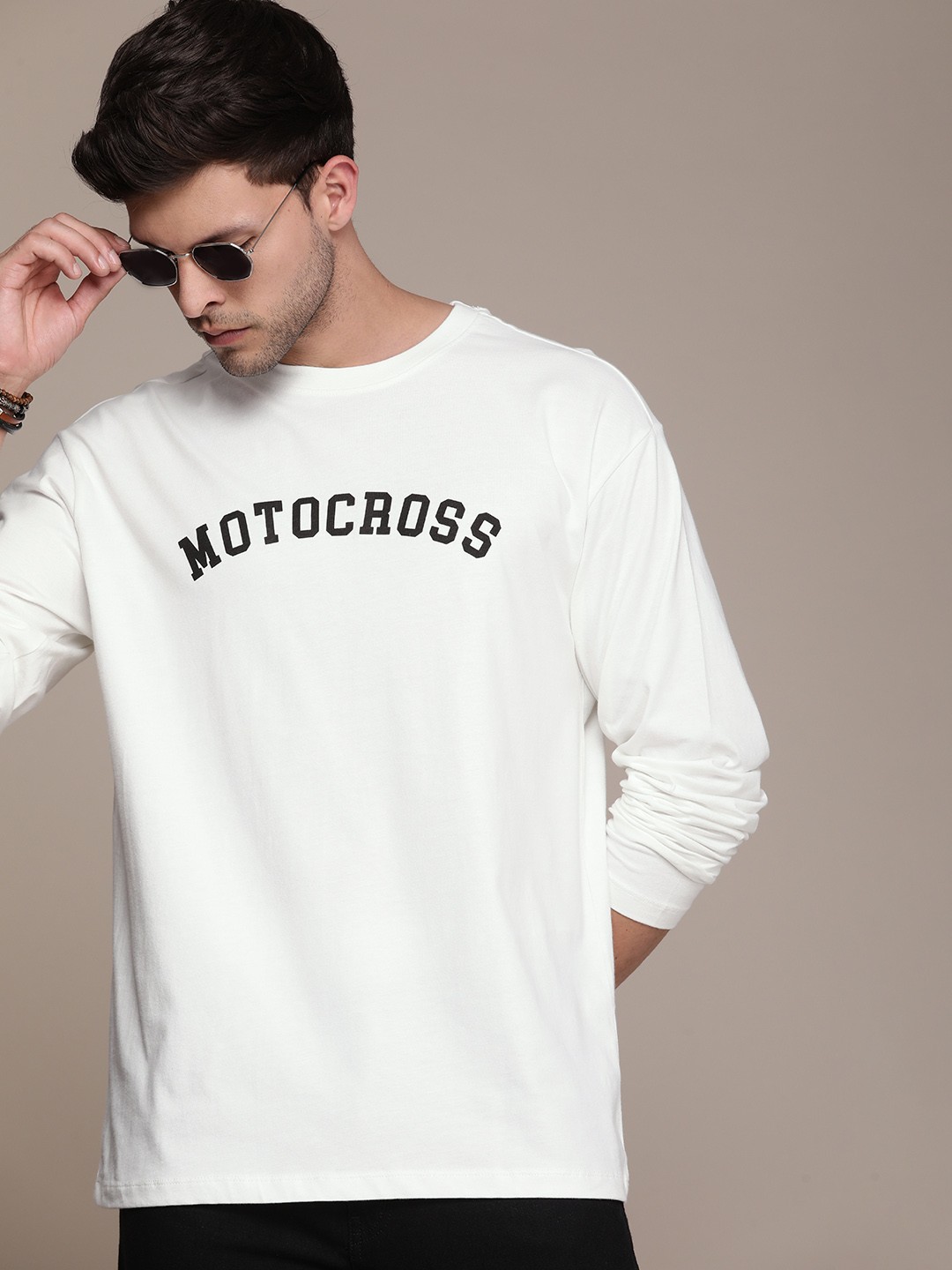 

The Roadster Life Co. Typography Printed Drop-Shoulder Sleeves Pure Cotton T-shirt, White