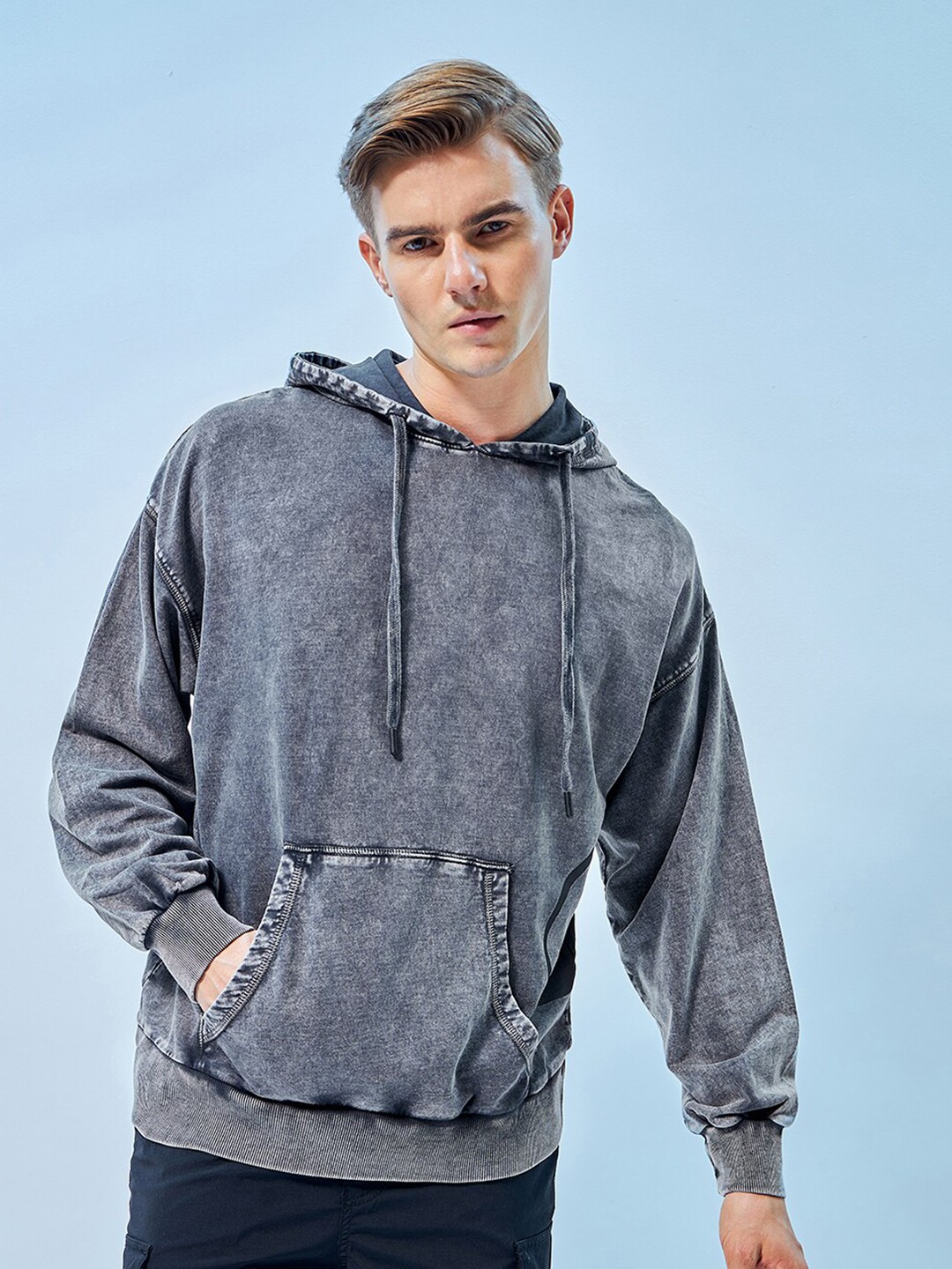 

Bewakoof Cotton Hooded Oversized Pullover Sweatshirt, Grey