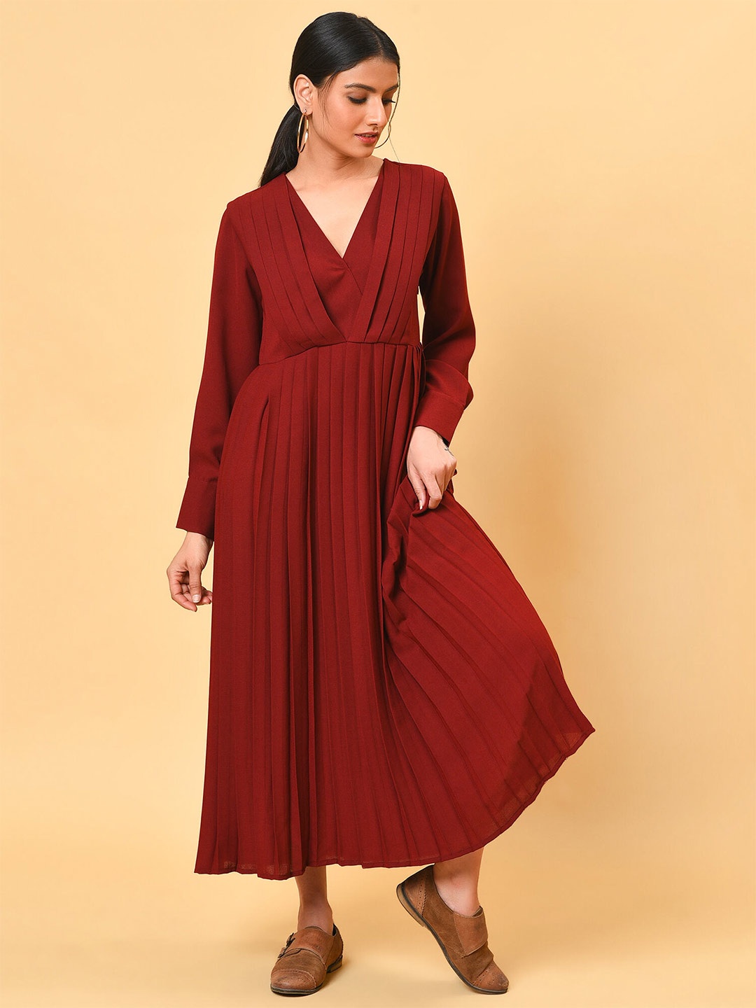 

NUHH V-Neck Pleated Midi Fit & Flare Dress, Maroon